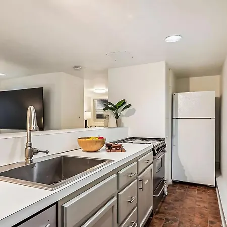 Historic Capitol Hill Retreat Apartment Washington Exterior photo